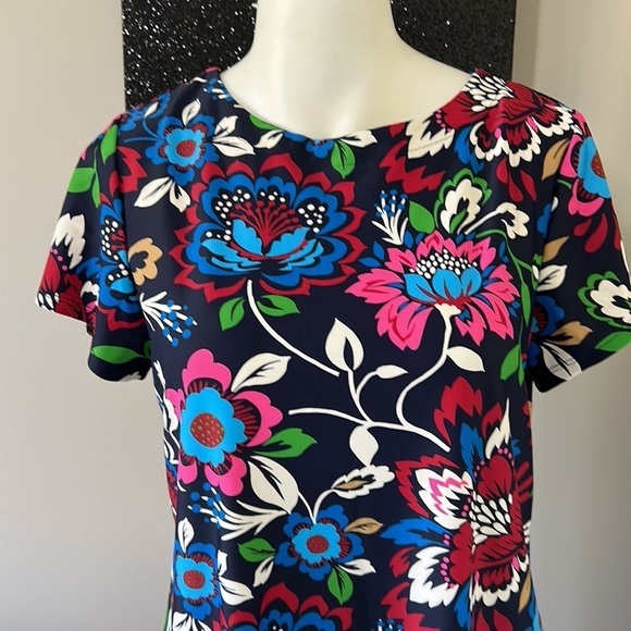 Jude Connally Ella Dress Chintz Navy Floral
Short Sleeve Pockets Sz M - Picture 3 of 12